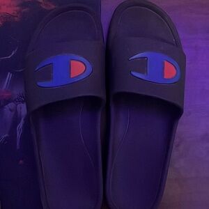 Nothing wrong with them, size 10 champion slides